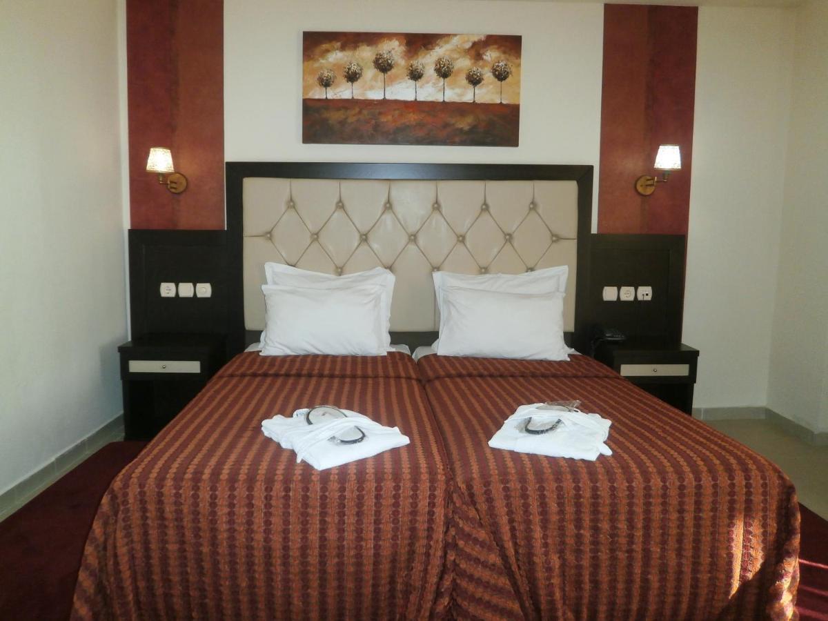 4 Epoxes Hotel Spa Loutraki  Room photo